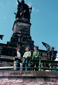 10 Brigitte, Sandro und Patrizia 1975